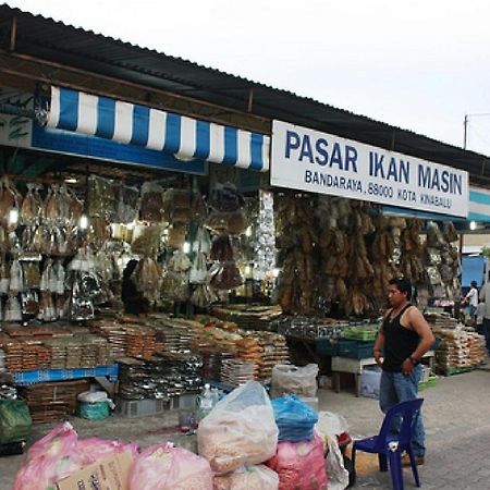 Sabakuba Homestay Marina Court Condominium Kota Kinabalu Dış mekan fotoğraf